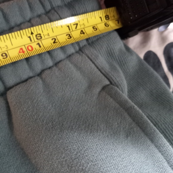 Aritzia- Cozy Fleece  Sweat pants-  Women's-SZ XL - Picture 6 of 9